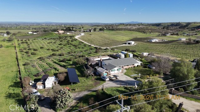 Detail Gallery Image 5 of 5 For 5770 Serrano, Paso Robles,  CA 93446 - 6 Beds | 4 Baths