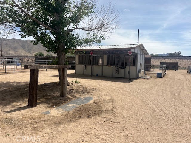 19821 Danielle Way, Apple Valley CA: https://media.crmls.org/medias/385214cb-54cf-48ed-9c25-72097209d3fe.jpg