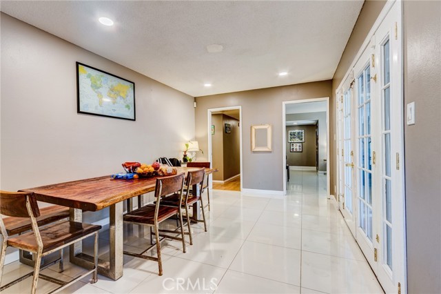 Detail Gallery Image 16 of 40 For 321 N Starfire, Anaheim,  CA 92807 - 4 Beds | 2 Baths