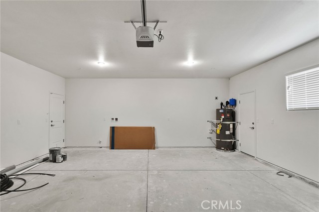 Detail Gallery Image 30 of 34 For 15466 Lone Eagle St, Victorville,  CA 92395 - 4 Beds | 3 Baths