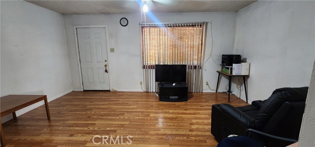 Image 4 of 27 For 35756 Grandview Drive