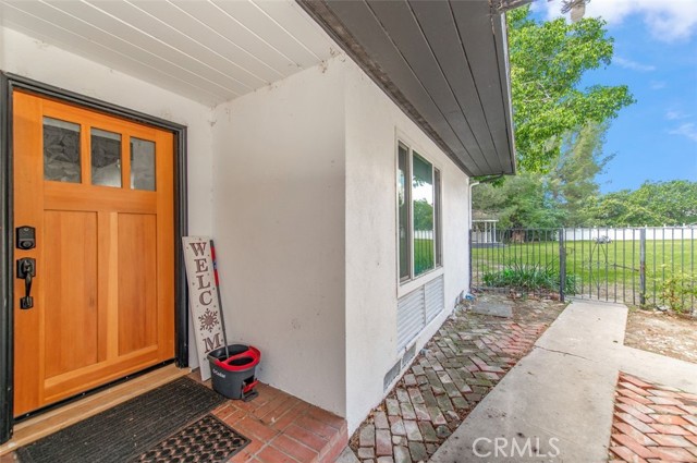 Image 17 of 35 For 8787 Via Linda