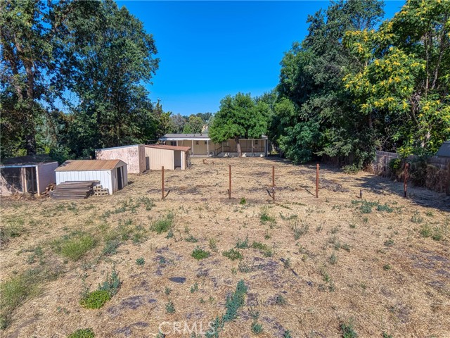 9742 Bonham Road, Lower Lake CA: https://media.crmls.org/medias/38545874-6cfe-476e-8184-5ca5c32d1a74.jpg
