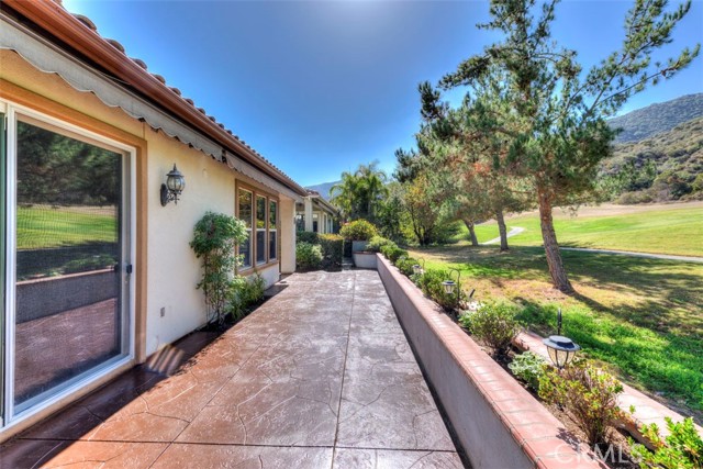 Detail Gallery Image 33 of 47 For 24627 Gleneagles Dr, Corona,  CA 92883 - 2 Beds | 2 Baths