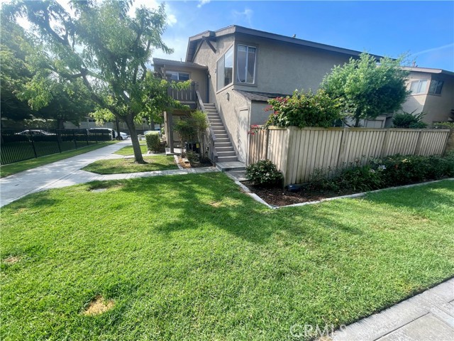 Detail Gallery Image 2 of 15 For 32 Echo Run, Irvine,  CA 92614 - 2 Beds | 2 Baths