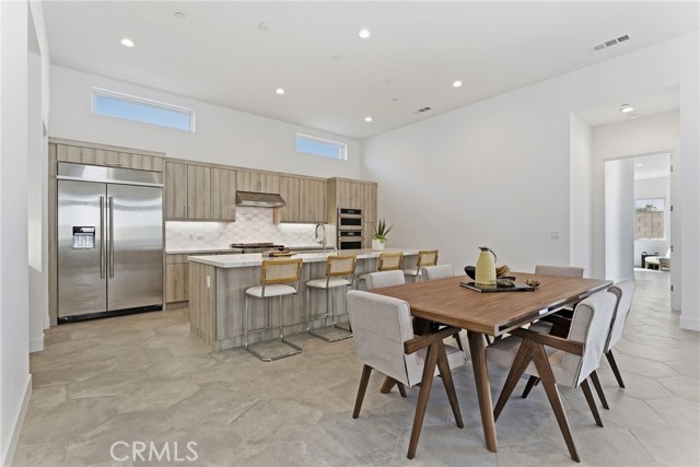 Detail Gallery Image 6 of 23 For 1403 Celadon St, Palm Springs,  CA 92262 - 3 Beds | 3 Baths