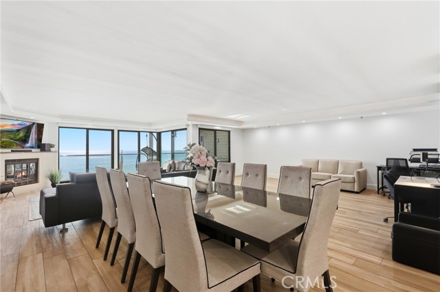 Detail Gallery Image 19 of 66 For 410 Corto Ln #E,  San Clemente,  CA 92672 - 2 Beds | 3 Baths