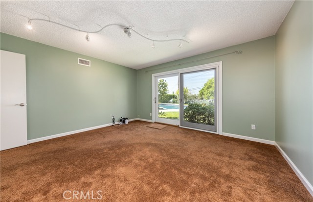 Detail Gallery Image 25 of 38 For 645 Alta Loma Dr, Redlands,  CA 92373 - 4 Beds | 2 Baths