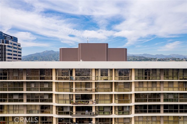 Detail Gallery Image 48 of 65 For 222 Monterey Rd #1603,  Glendale,  CA 91206 - 2 Beds | 2 Baths