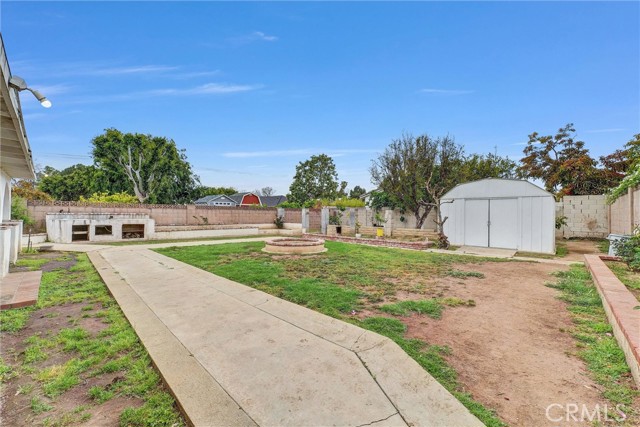 18531 E Pearl Avenue, Orange CA: https://media.crmls.org/medias/38570fbf-88bf-46dd-8f35-97c27f1d8912.jpg