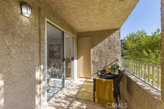 2450 San Gabriel, Corona CA: https://media.crmls.org/medias/3857aa03-d17e-425e-a226-36552501c2e5.jpg