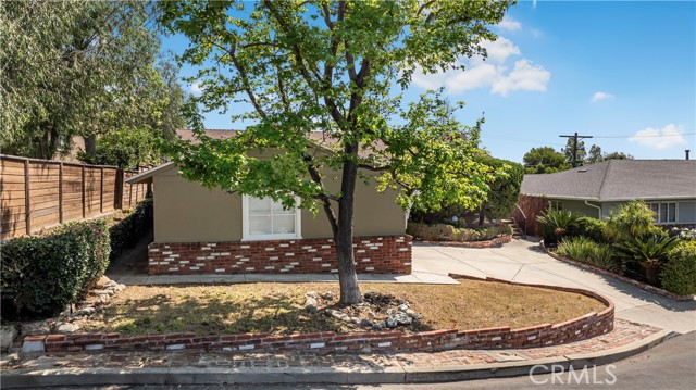 Detail Gallery Image 2 of 43 For 1111 Arbor Dell Rd, Los Angeles,  CA 90041 - 3 Beds | 2 Baths