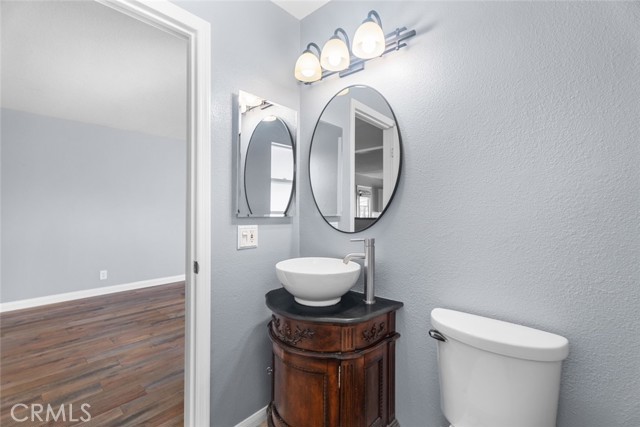 15072 Sussex Circle, Huntington Beach CA: https://media.crmls.org/medias/3858de04-8d77-494d-ba30-376a7164ec6d.jpg