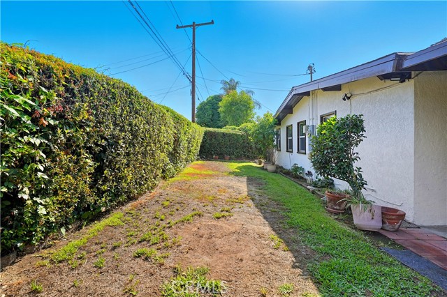 Detail Gallery Image 26 of 37 For 721 E Hanks St, Azusa,  CA 91702 - 4 Beds | 2 Baths
