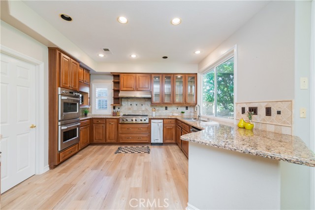 Detail Gallery Image 18 of 35 For 27860 Mount Shasta Way, Yorba Linda,  CA 92887 - 5 Beds | 3/1 Baths