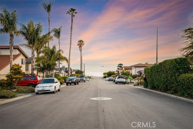 202 Vista Del Mar Avenue, Pismo Beach CA: https://media.crmls.org/medias/385af3e6-ea58-4ad0-85d6-0a3cc93be6cd.jpg