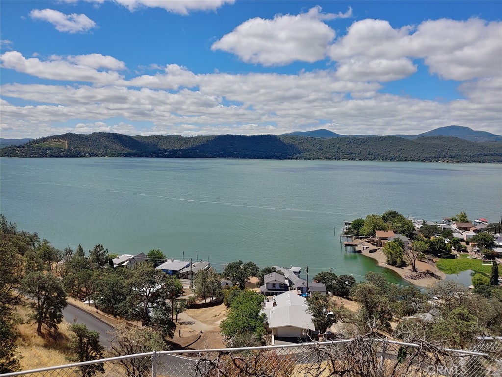 13050 Carter Lane 1, Clearlake, CA 95422