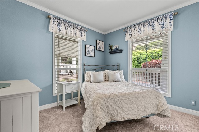 15455 Glenoaks, 481 photo 26