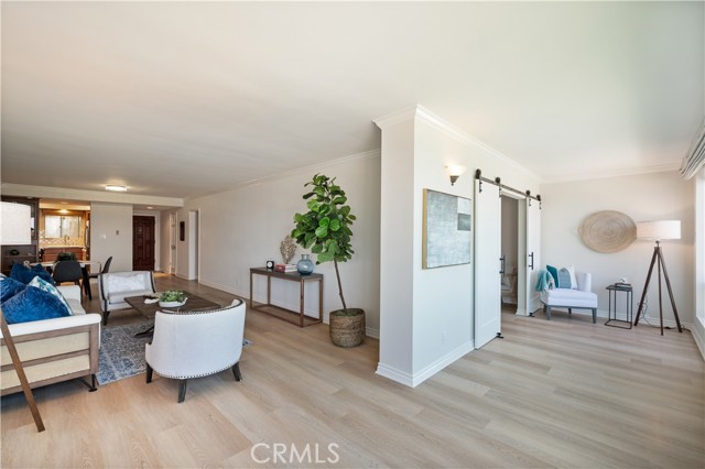 201 Calle Miramar, Redondo Beach CA: https://media.crmls.org/medias/385bce9e-faa7-45ce-8b3a-11468ec7f3a7.jpg