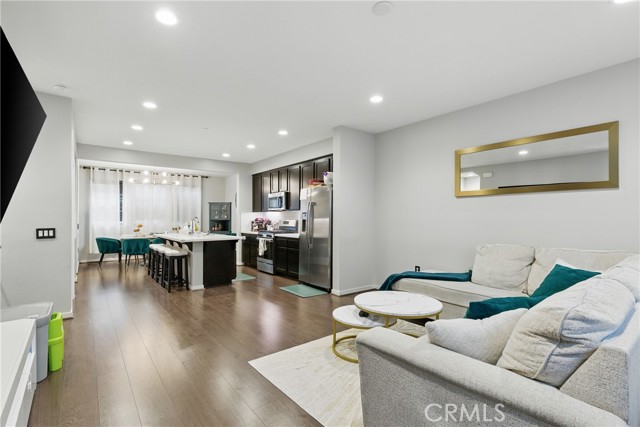 13238 Klein Court, Sylmar CA: https://media.crmls.org/medias/385be617-1538-4cb2-9a68-3077ba6a03c9.jpg