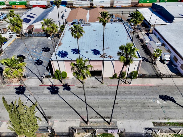 887 E 2nd Street, Pomona, California 91766, ,Commercial Lease,For Rent,887 E 2nd Street,CRIV25069785