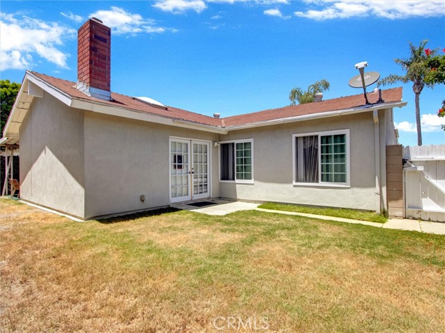 6056 Palau Street, Cypress CA: https://media.crmls.org/medias/385d1e11-9ad3-43eb-b984-0bb0f8f6c9e8.jpg