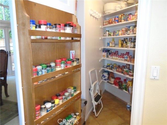 1535 Via Arroyo, La Verne CA: https://media.crmls.org/medias/385dfd0e-3198-4790-9a11-263772d2c2d0.jpg