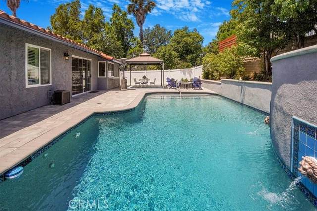 28639 Quaint Street, Agoura Hills CA: https://media.crmls.org/medias/385e0e85-3325-4046-895c-4e89e212931c.jpg