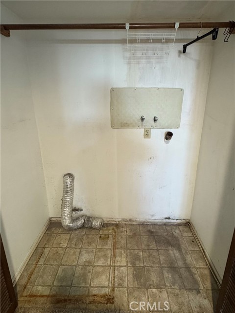 1162 Winchester Avenue, Glendale CA: https://media.crmls.org/medias/385f572e-aa10-462e-8b57-6caa04a1a931.jpg