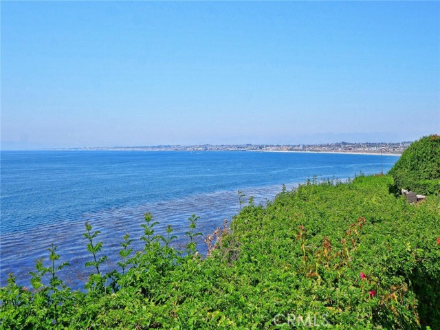 Detail Gallery Image 9 of 63 For 605 Paseo Del Mar, Palos Verdes Estates,  CA 90274 - 6 Beds | 7/2 Baths