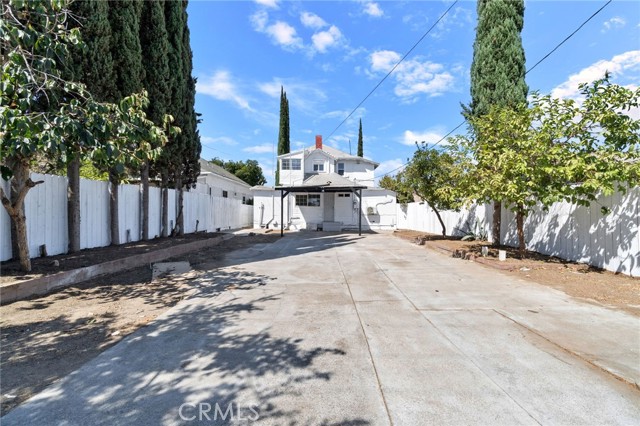 Detail Gallery Image 34 of 34 For 452 N Calaveras St, Fresno,  CA 93701 - 6 Beds | 4 Baths