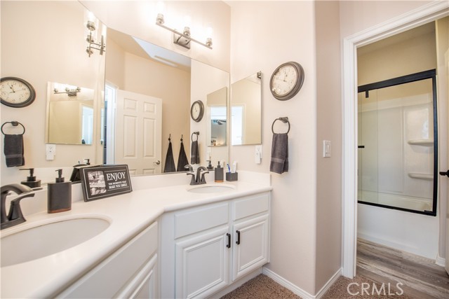 Detail Gallery Image 27 of 46 For 1676 Tamarron Dr, Corona,  CA 92883 - 4 Beds | 2/1 Baths