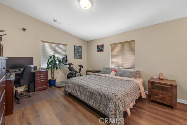 Detail Gallery Image 13 of 29 For 43725 Byron Dr, Lancaster,  CA 93535 - 4 Beds | 2 Baths