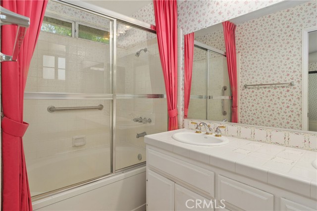 Detail Gallery Image 33 of 38 For 39560 Seven Oaks, Murrieta,  CA 92562 - 4 Beds | 3 Baths