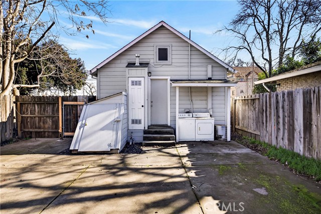 Detail Gallery Image 31 of 42 For 1128 W 5th, Chico,  CA 95928 - – Beds | – Baths