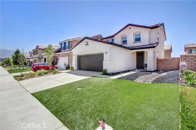 3854 Bur Oak Rd, San Bernardino, CA 92407