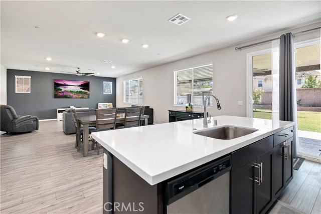 32942 Forgecroft Street, Menifee CA: https://media.crmls.org/medias/38631caf-00fc-4a18-a4ab-5204fa4151fa.jpg