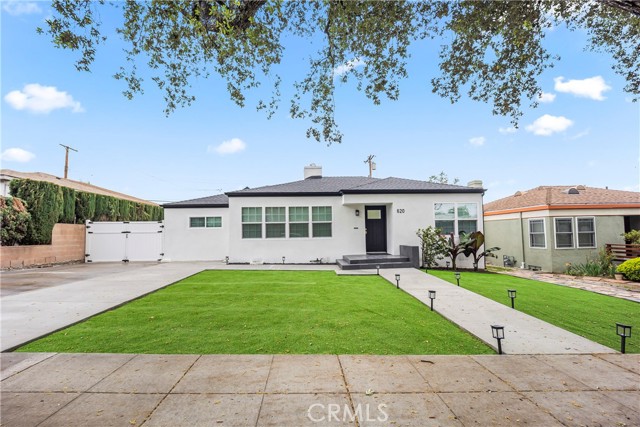 620 E Elmwood Avenue, Burbank CA: https://media.crmls.org/medias/386353dd-8db2-4312-9aae-b79b4799edfa.jpg
