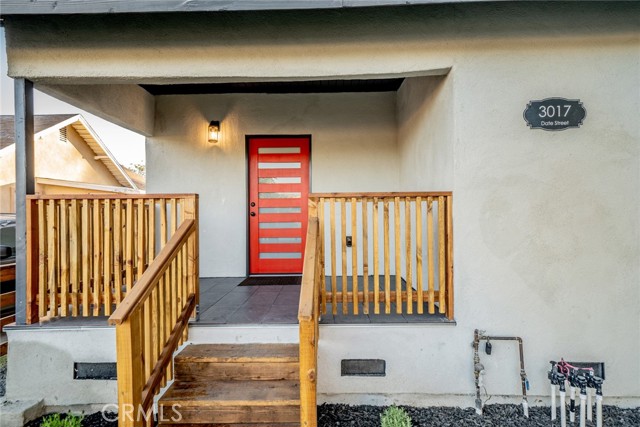 Detail Gallery Image 2 of 55 For 3017 Date St, Riverside,  CA 92507 - 4 Beds | 2 Baths