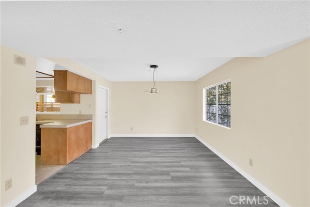 519 Sefton Avenue, Monterey Park CA: https://media.crmls.org/medias/38643911-828d-45a4-95a9-2b6adf2a64f4.jpg