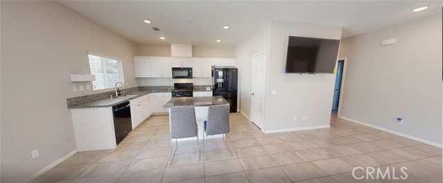 Detail Gallery Image 6 of 31 For 26423 Rediron Ct, Menifee,  CA 92584 - 4 Beds | 2 Baths