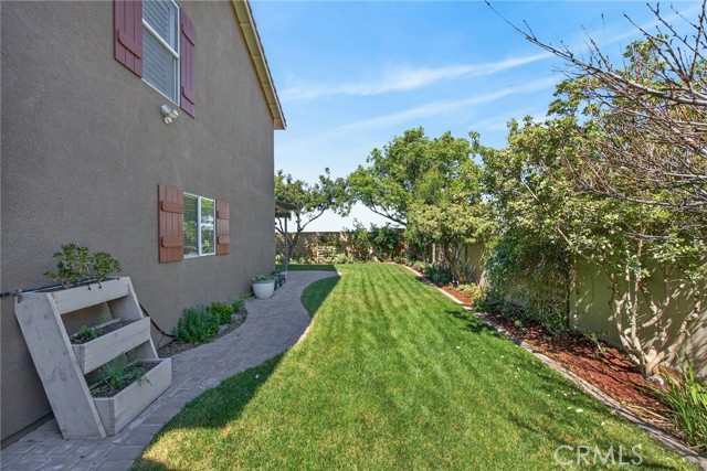 Detail Gallery Image 46 of 62 For 879 Derby, Corona,  CA 92882 - 4 Beds | 3/1 Baths