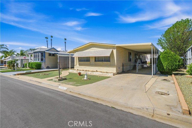 Detail Gallery Image 3 of 38 For 30856 Palmetto Palm Ave, Homeland,  CA 92548 - 2 Beds | 2 Baths