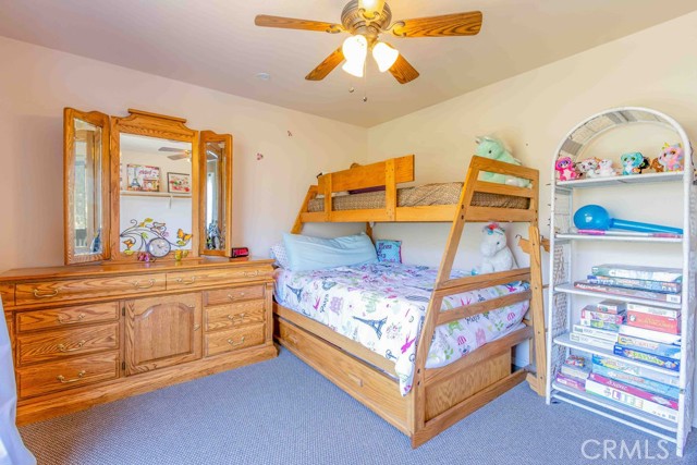 2441 Innsbruck Court, Pine Mountain Club CA: https://media.crmls.org/medias/38652a0f-98db-41ac-9d58-d01a255f086e.jpg