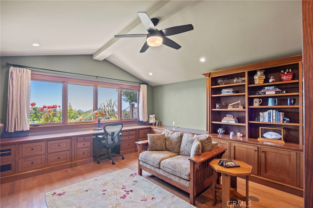 3865e6d5 A374 46d5 90e6 0b78a34d23fb