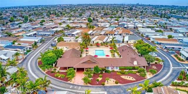 Detail Gallery Image 8 of 15 For 19361 Brookhurst St #72,  Huntington Beach,  CA 92646 - 3 Beds | 2 Baths