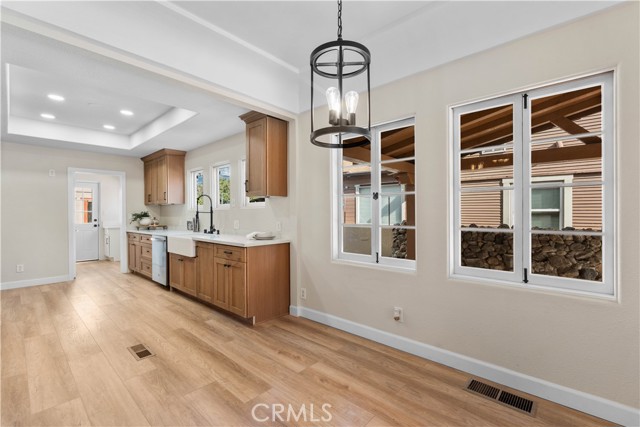 Detail Gallery Image 13 of 56 For 340 W 29th St, San Bernardino,  CA 92405 - 4 Beds | 3 Baths