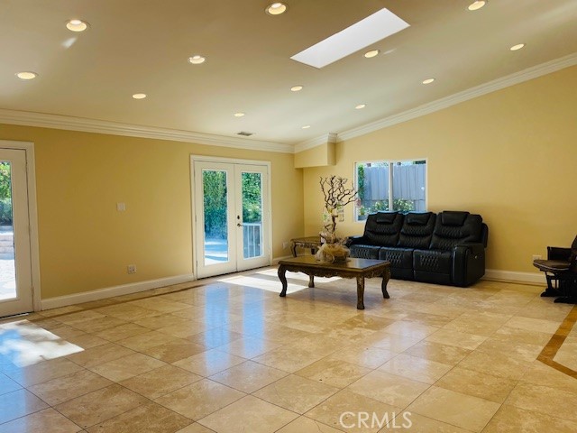 Detail Gallery Image 44 of 48 For 6201 Corbin Ave, Tarzana,  CA 91356 - 5 Beds | 4 Baths