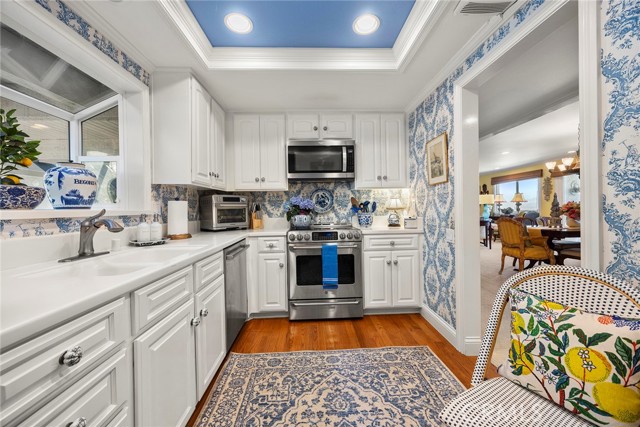 4007 Calle Sonora Oeste, Laguna Woods CA: https://media.crmls.org/medias/3868399d-e3fd-4d47-84f6-f7be99735117.jpg