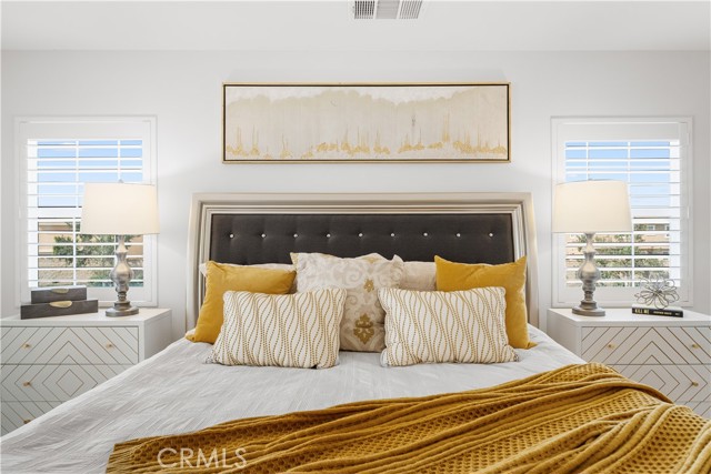 Detail Gallery Image 12 of 25 For 6979 Housatonic Ct, Jurupa Valley,  CA 91752 - 5 Beds | 3 Baths